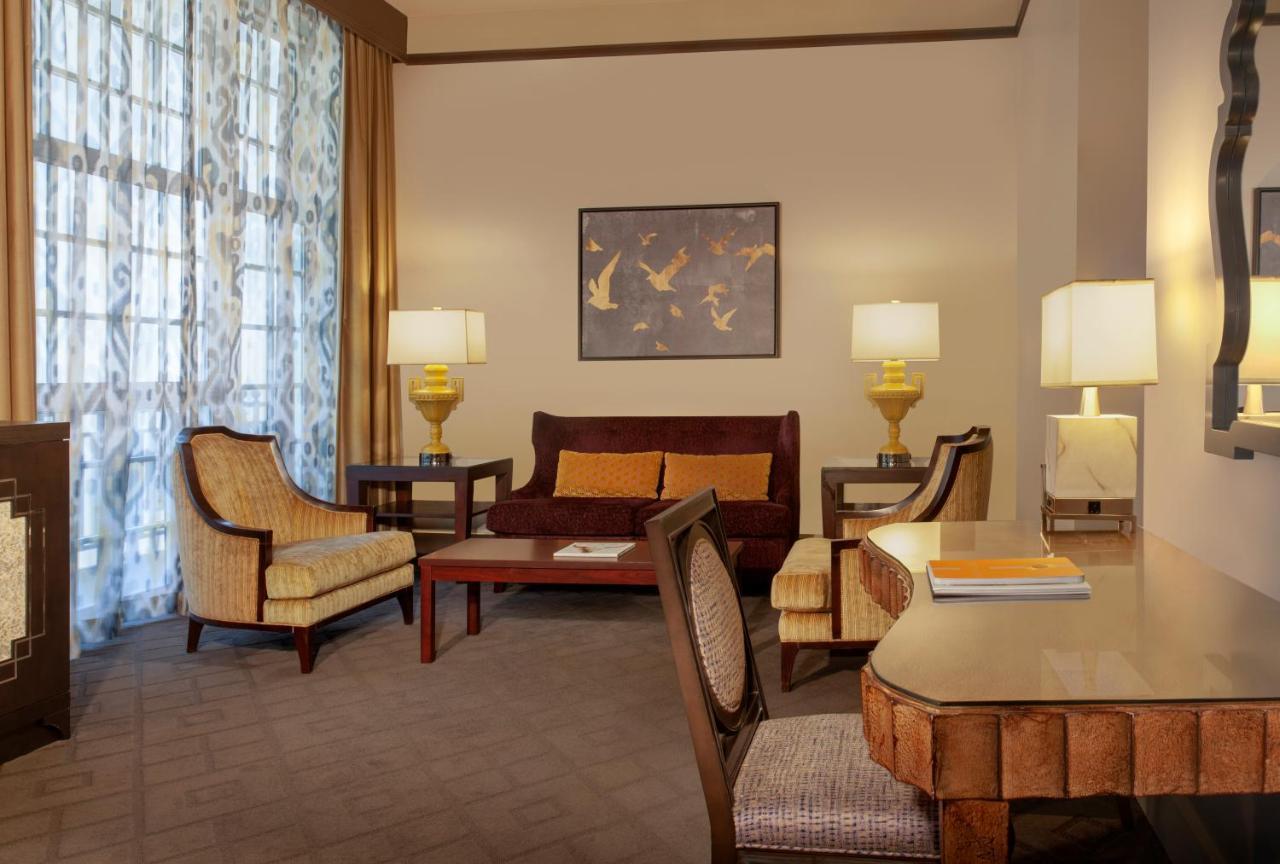The Ashton Hotel Fort Worth Exterior photo