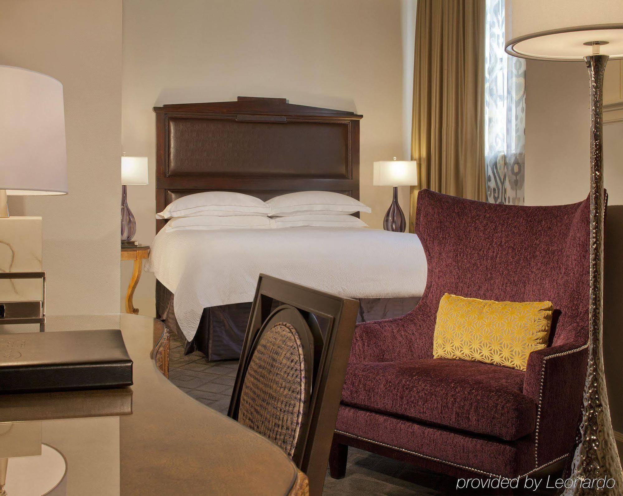 The Ashton Hotel Fort Worth Exterior photo