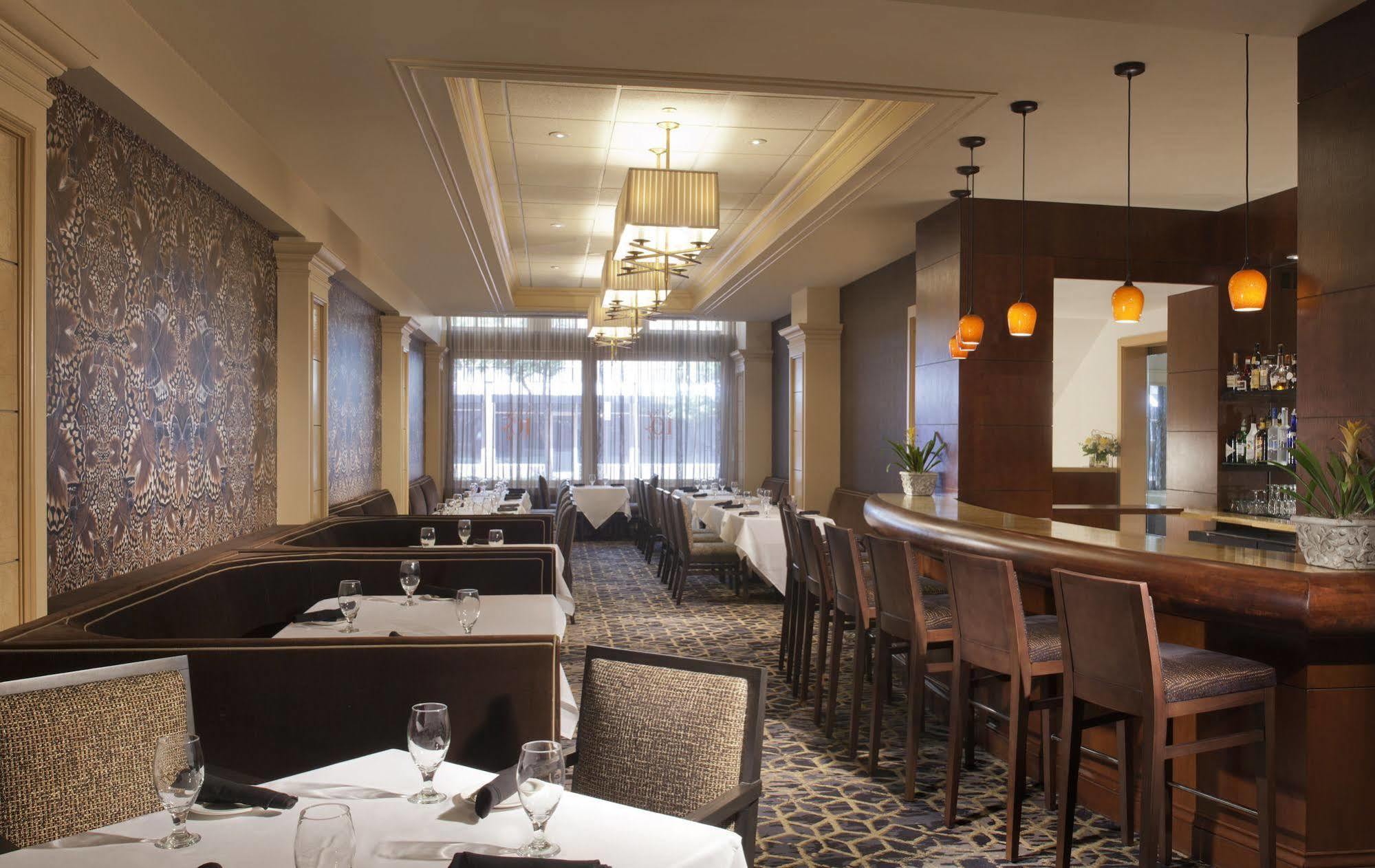 The Ashton Hotel Fort Worth Exterior photo
